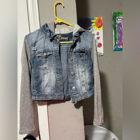 Cropped  Denim/Ripped Gray Jean Jacket - Picture 1 of 2